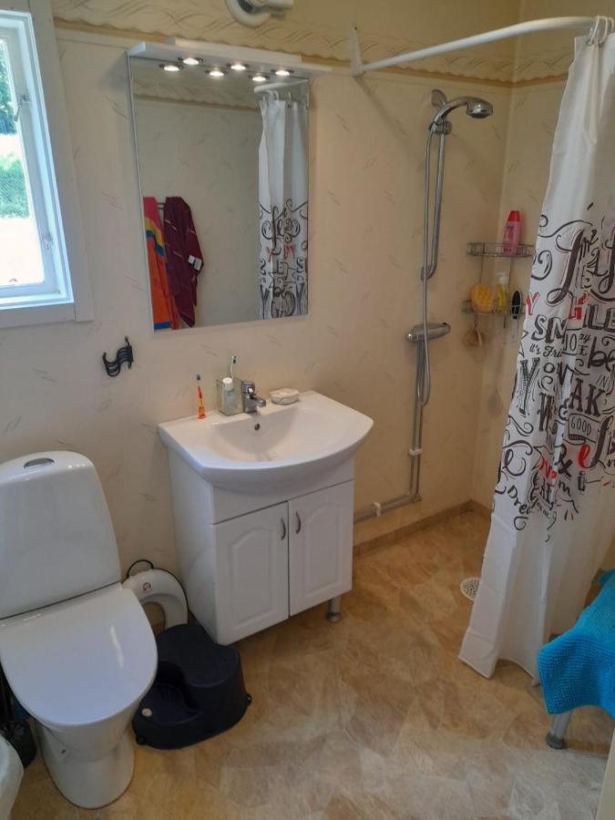 Small Bedroom, Outside Toilet, Shower Kitchen, 120 M From Sandbach